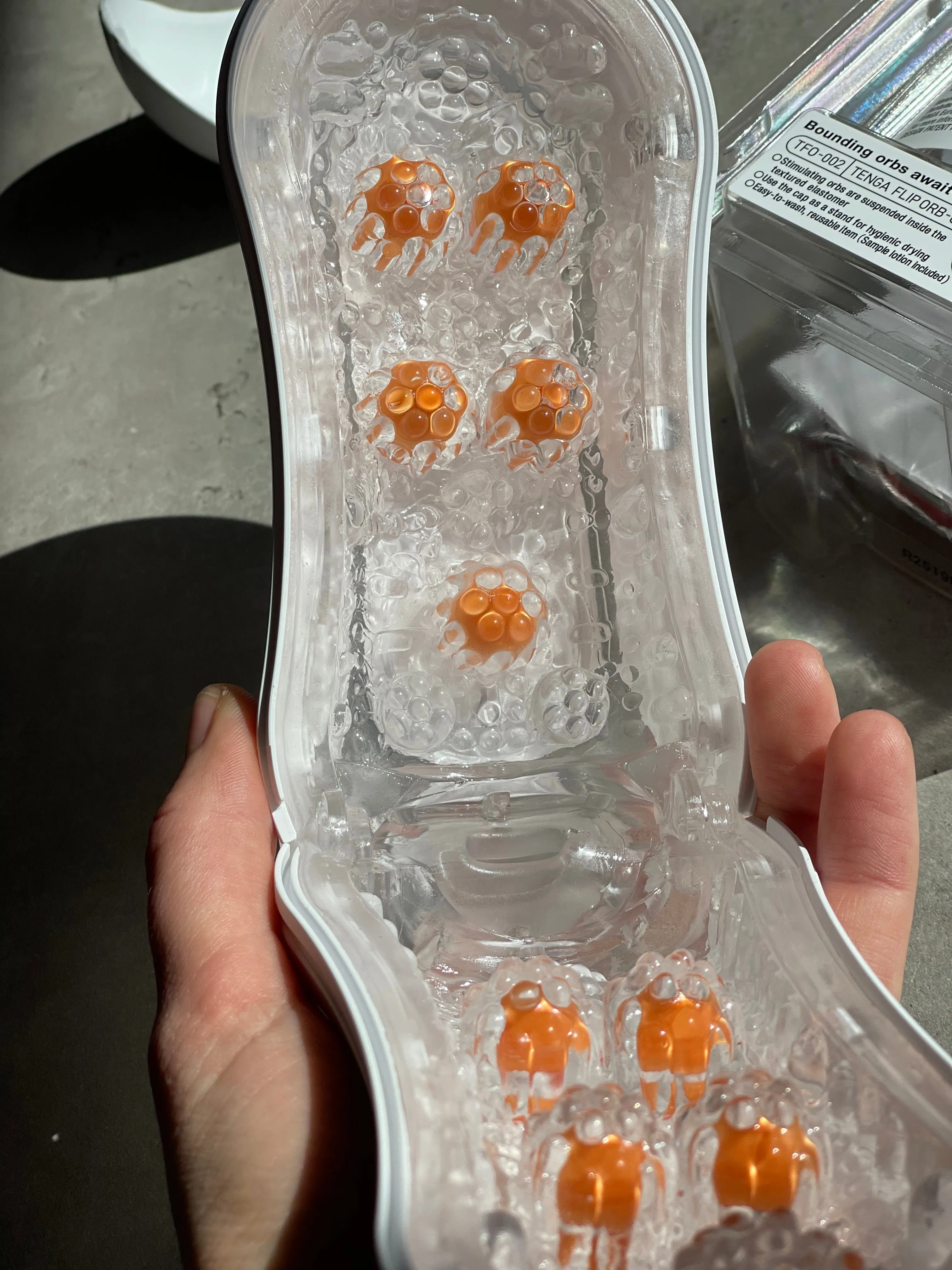 Мастурбатор Tenga Flip ORB