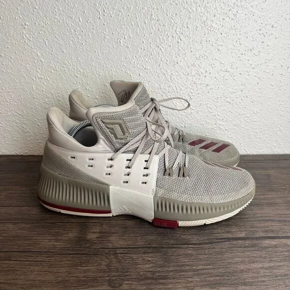 Adidas Dame 3‎ West Campus Grey Burgundy Basketball Shoes Mens Size 9.5 BW0326