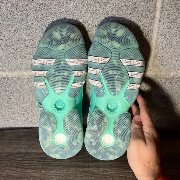 Adidas Trae Young 2 Basketball Shoes IG5333 Mint‎ Green Size 10 Shoes Brand New