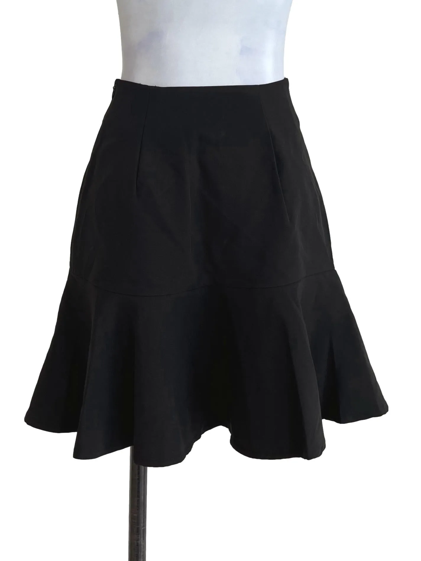 Black Plain Flip Skirt