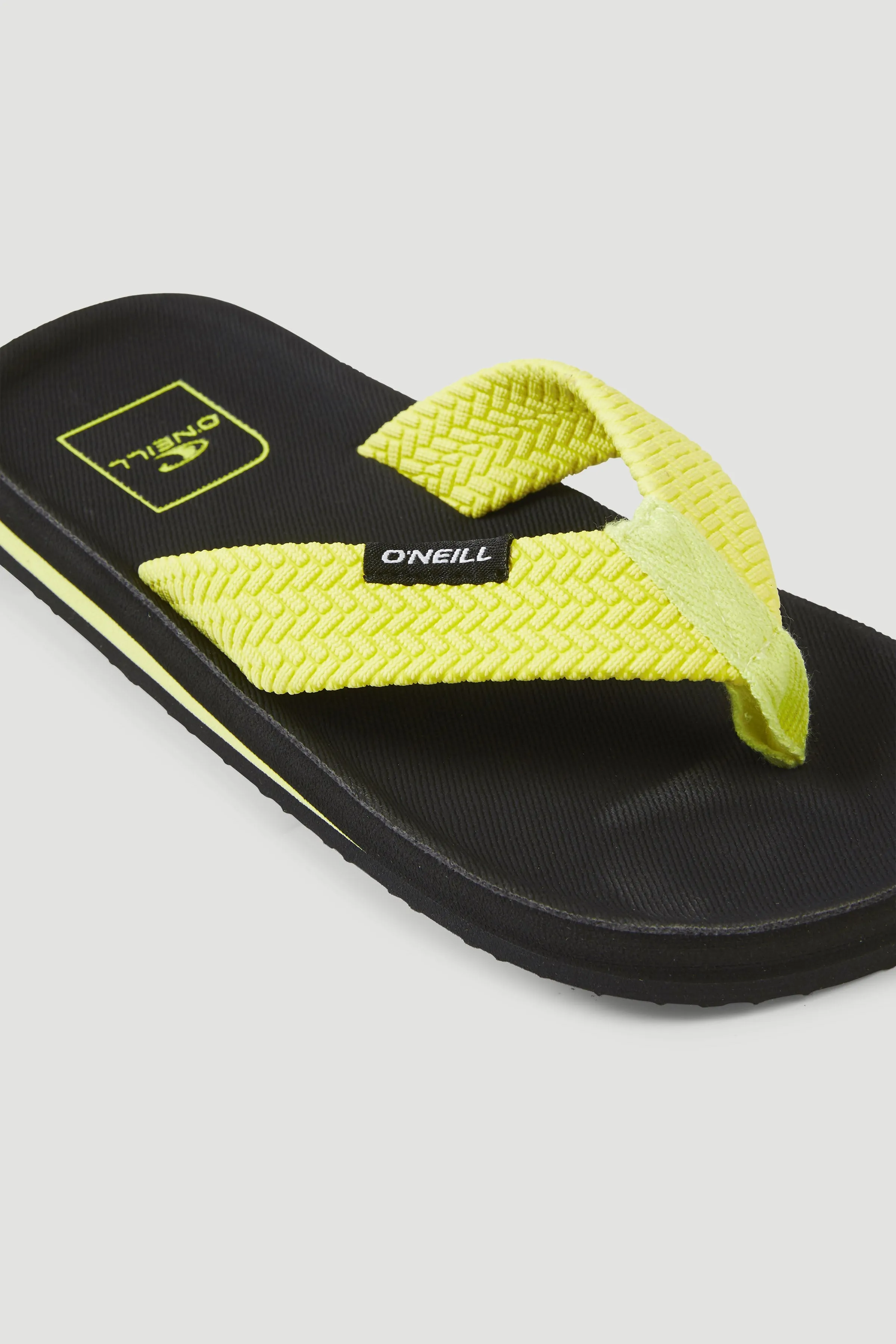 Chad Sandalen | Black Out