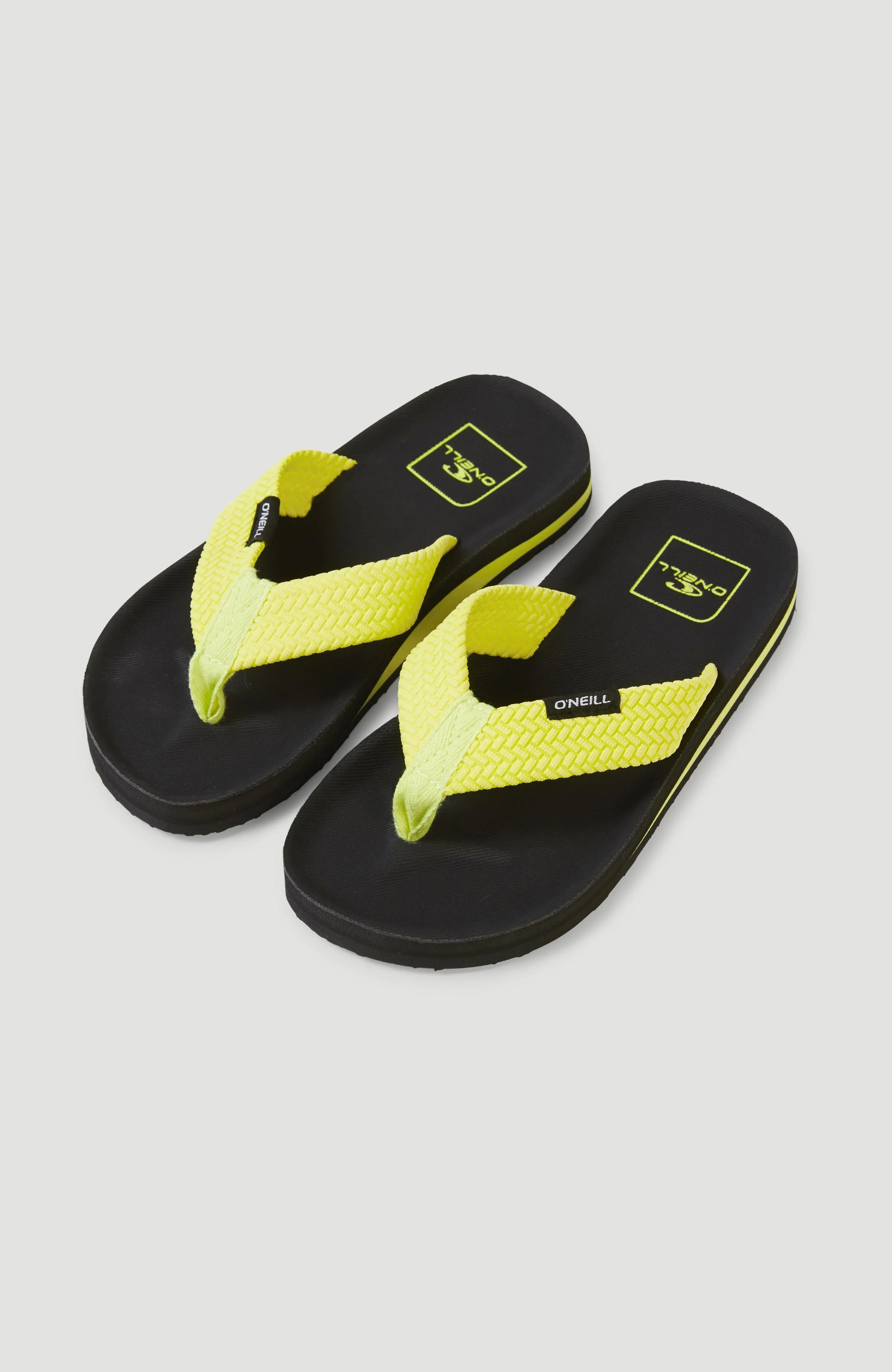 Chad Sandalen | Black Out