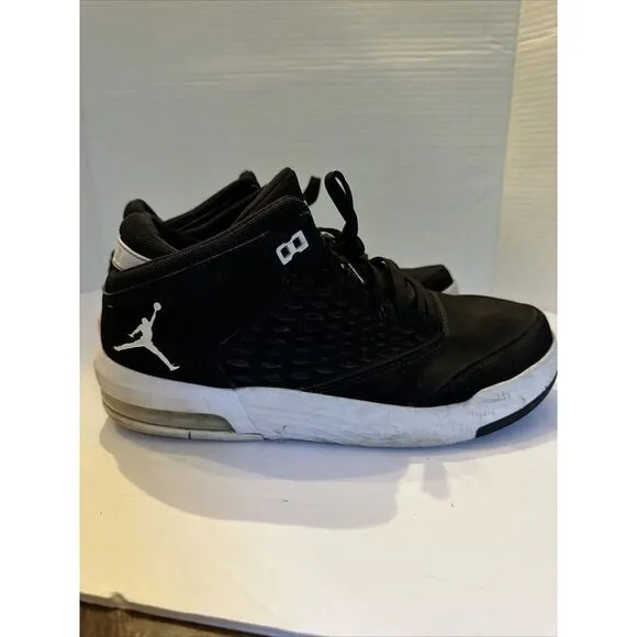 EUC Mens Size 7.5 Black White Jordan Flight Origin 4 Basketball Shoes 921196 001
