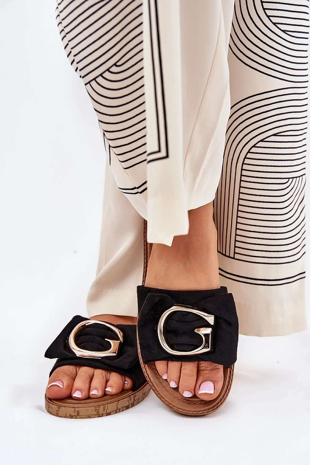 Faux suede Flip-flops