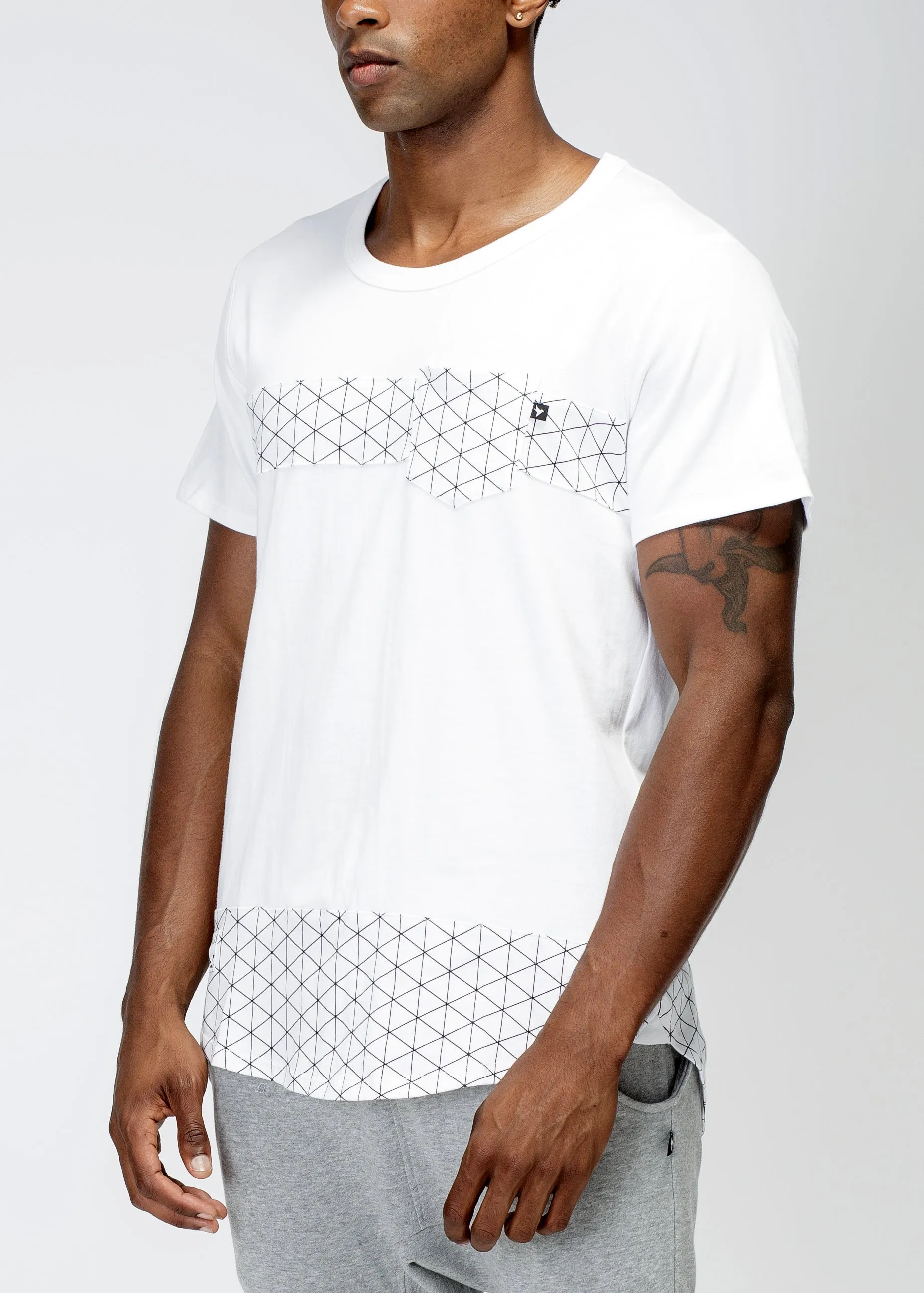 Konus Men's Contrast Pocket Scallop Tee