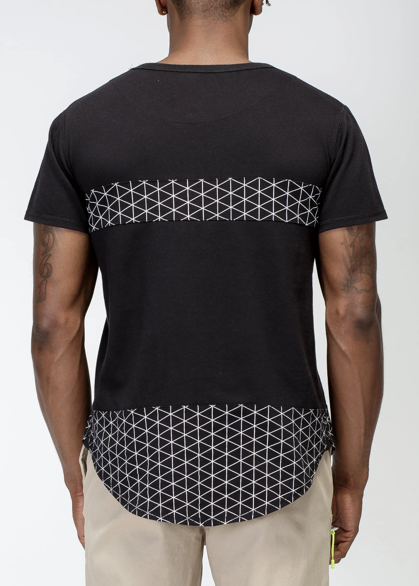 Konus Men's Contrast Pocket Scallop Tee