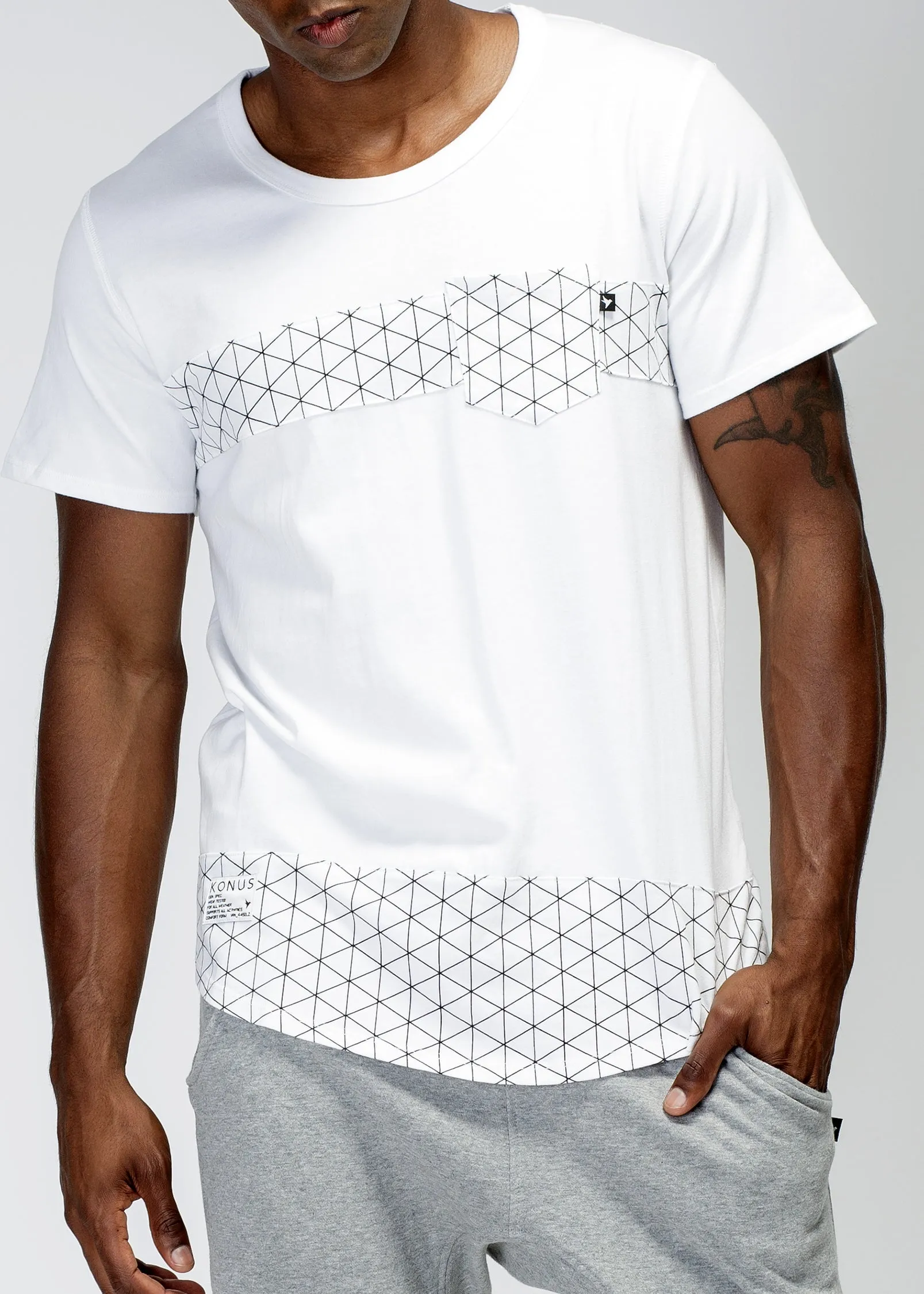 Konus Men's Contrast Pocket Scallop Tee