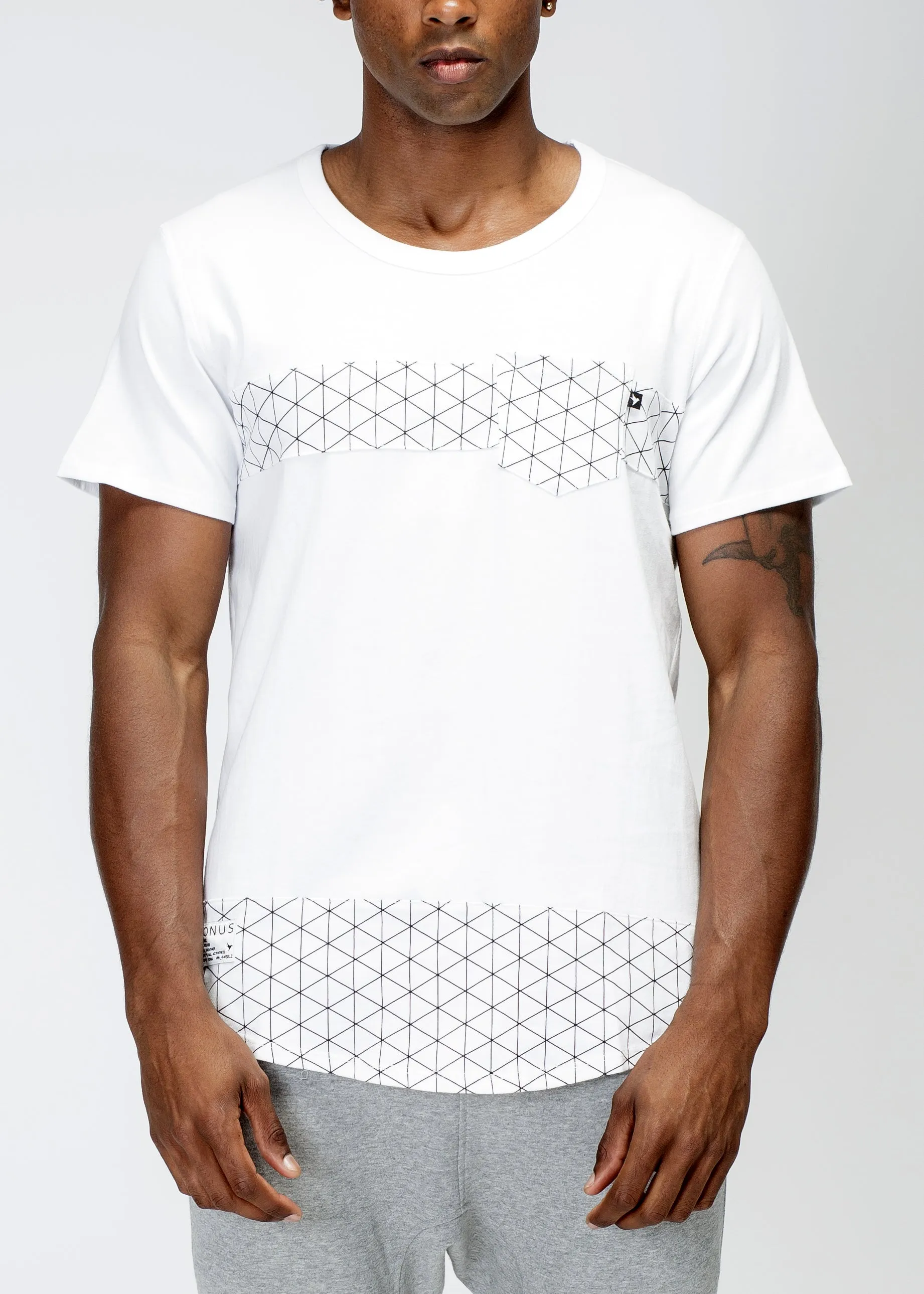 Konus Men's Contrast Pocket Scallop Tee