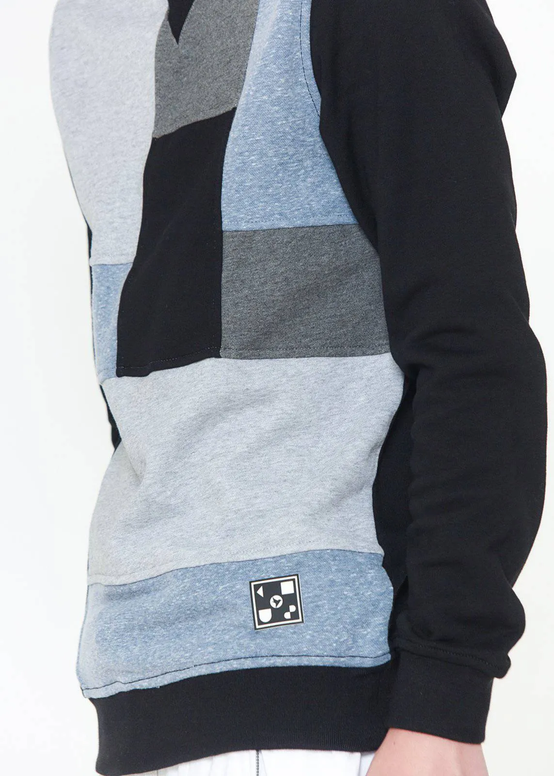 Konus Men's Sweatshirt w/ Panelling in Black