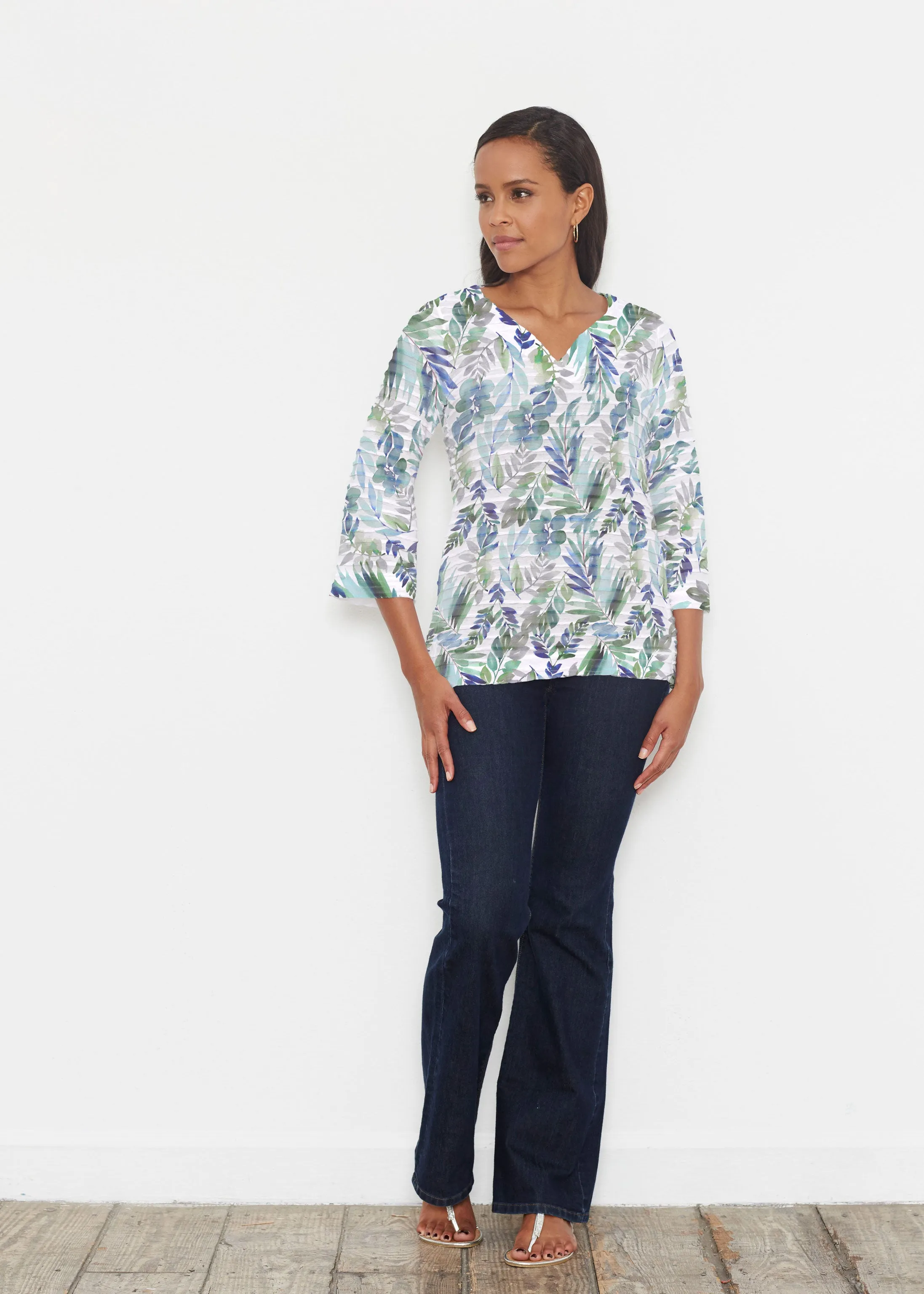 Leah Leaves (16258) ~ Banded 3/4 Bell-Sleeve V-Neck Tunic