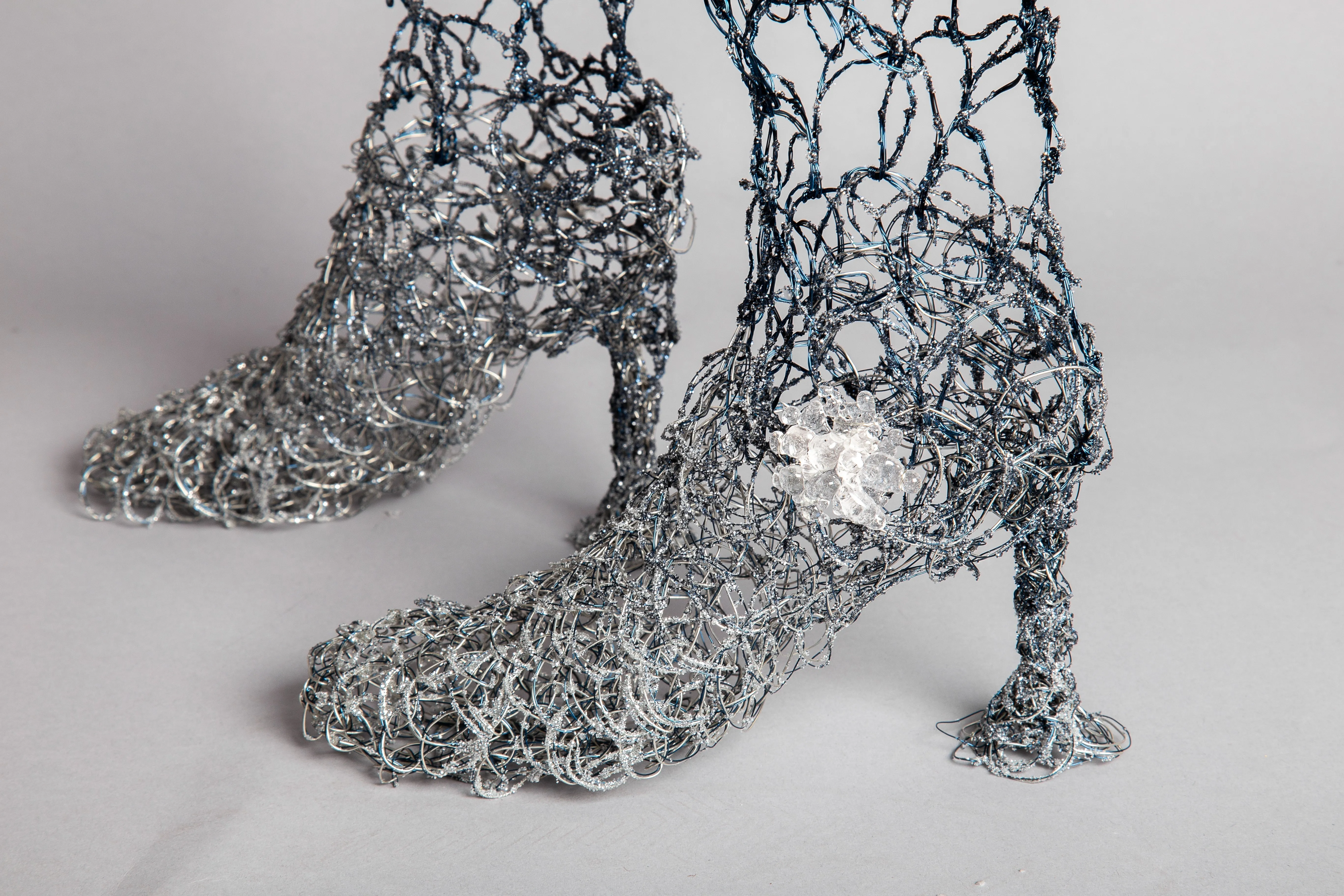 Metal Wire Boots Sculpture ~ Nocte Argento Ocreis (Silver Midnight Boots)