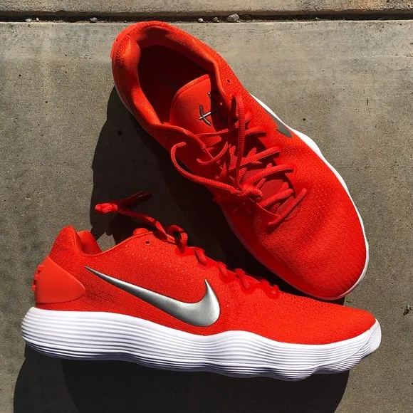 NEW Nike Hyperdunk HD Basketball Shoes