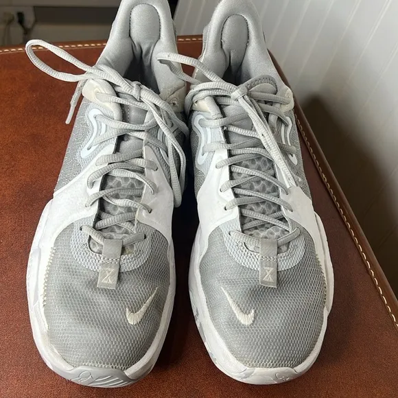 Nike PG5-Wolf Grey  Basketball Shoes Mens Size 9