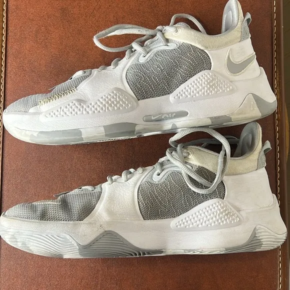 Nike PG5-Wolf Grey  Basketball Shoes Mens Size 9