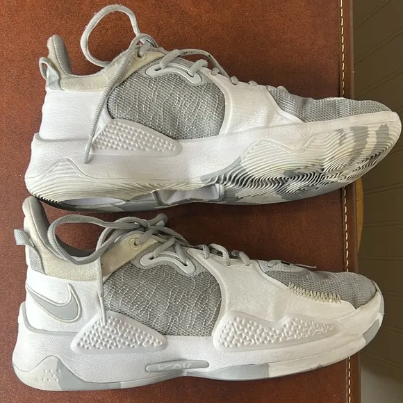 Nike PG5-Wolf Grey  Basketball Shoes Mens Size 9