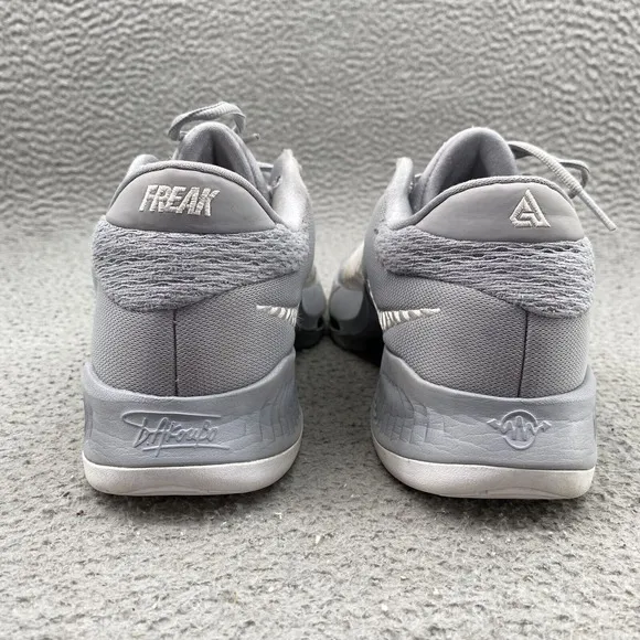 Nike Zoom Freak 4 TB Shoes Men's 8.5 Wolf Gray  Basketball Streetwear Athleisure