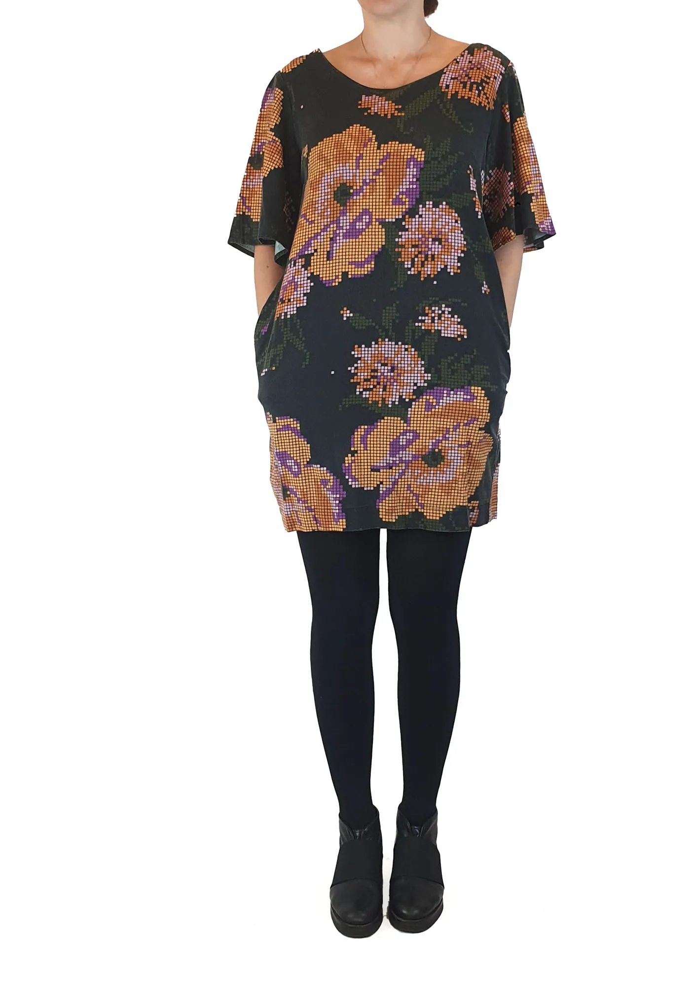 Obus black digital look flower print dress size 1