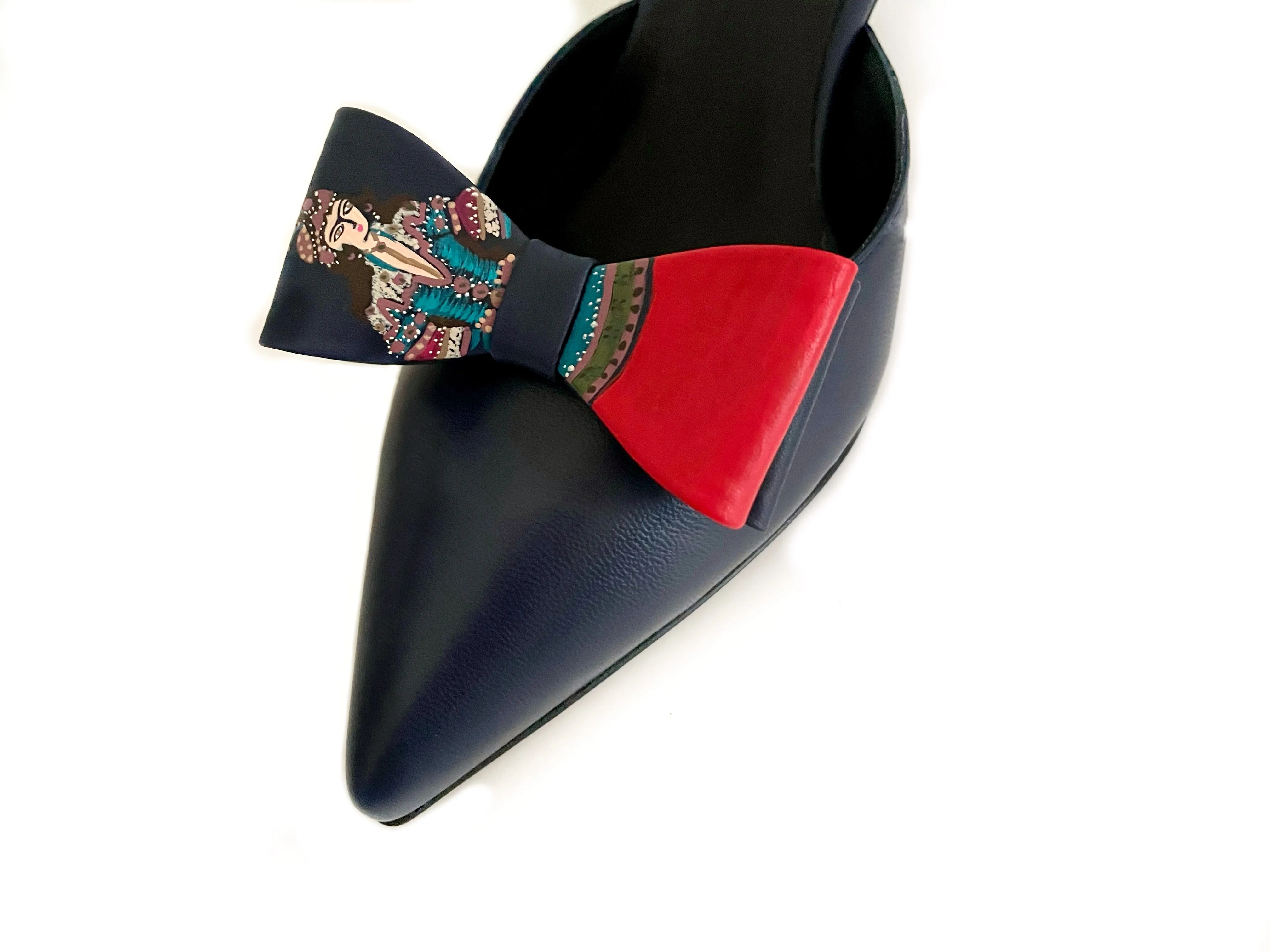 Queen Bow