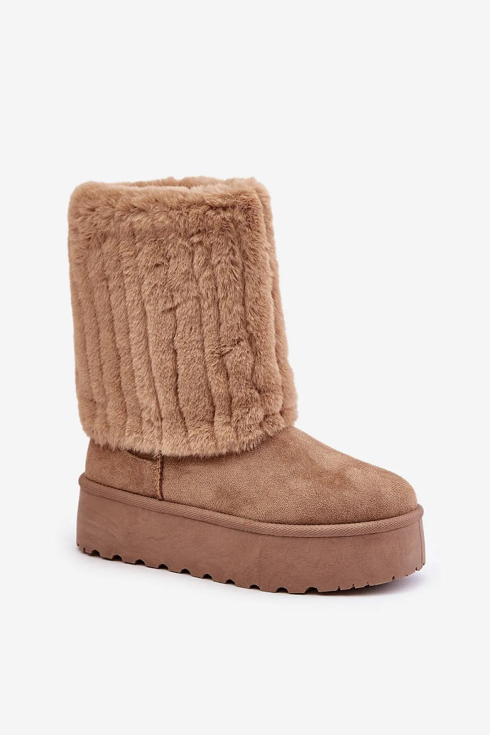 Snow boots