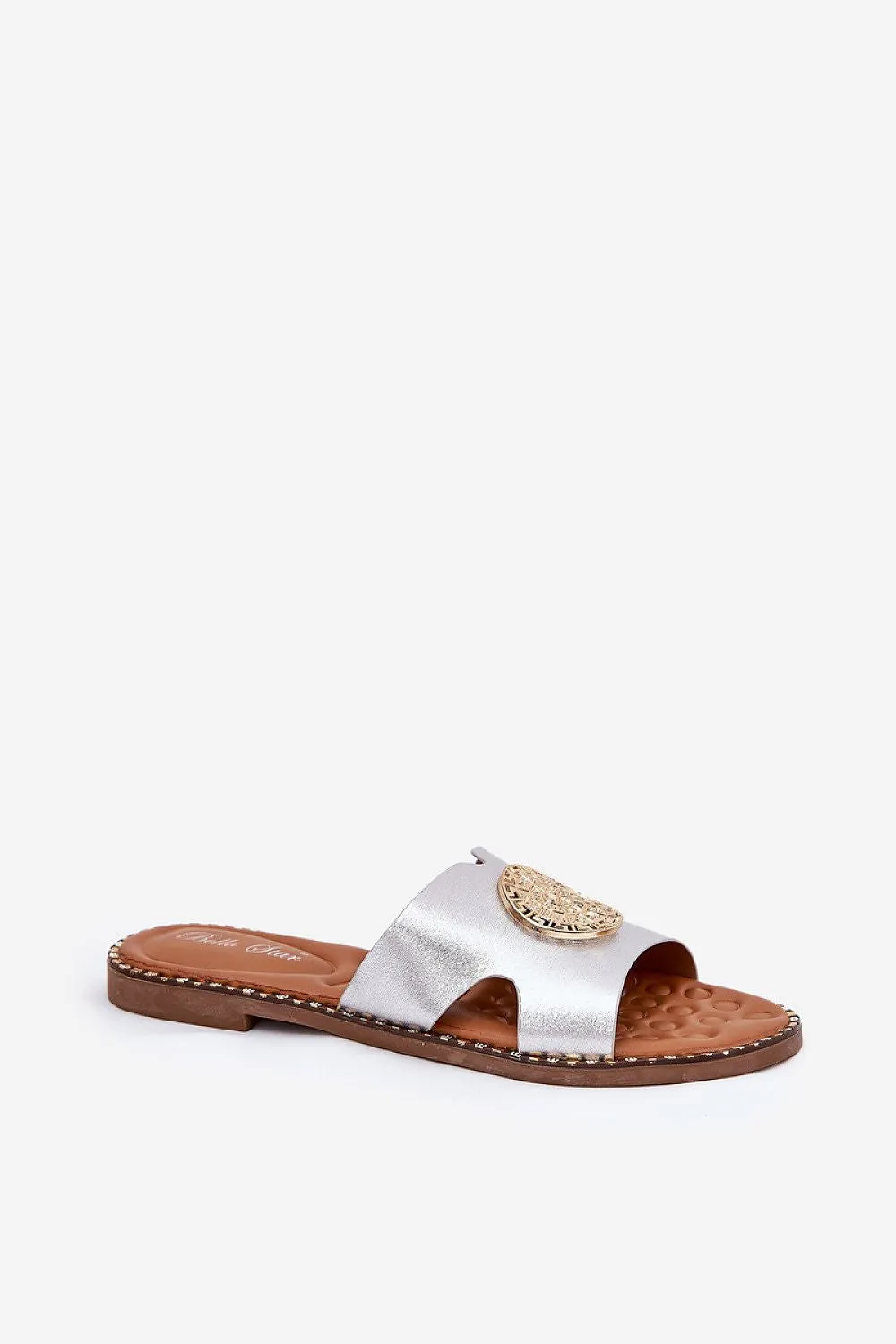 Stylish women's flip-flops