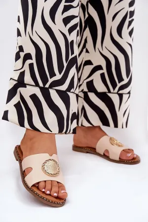 Stylish women's flip-flops