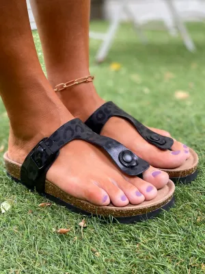 T-Strap Cushioned Footbed Sandals - Maibulun