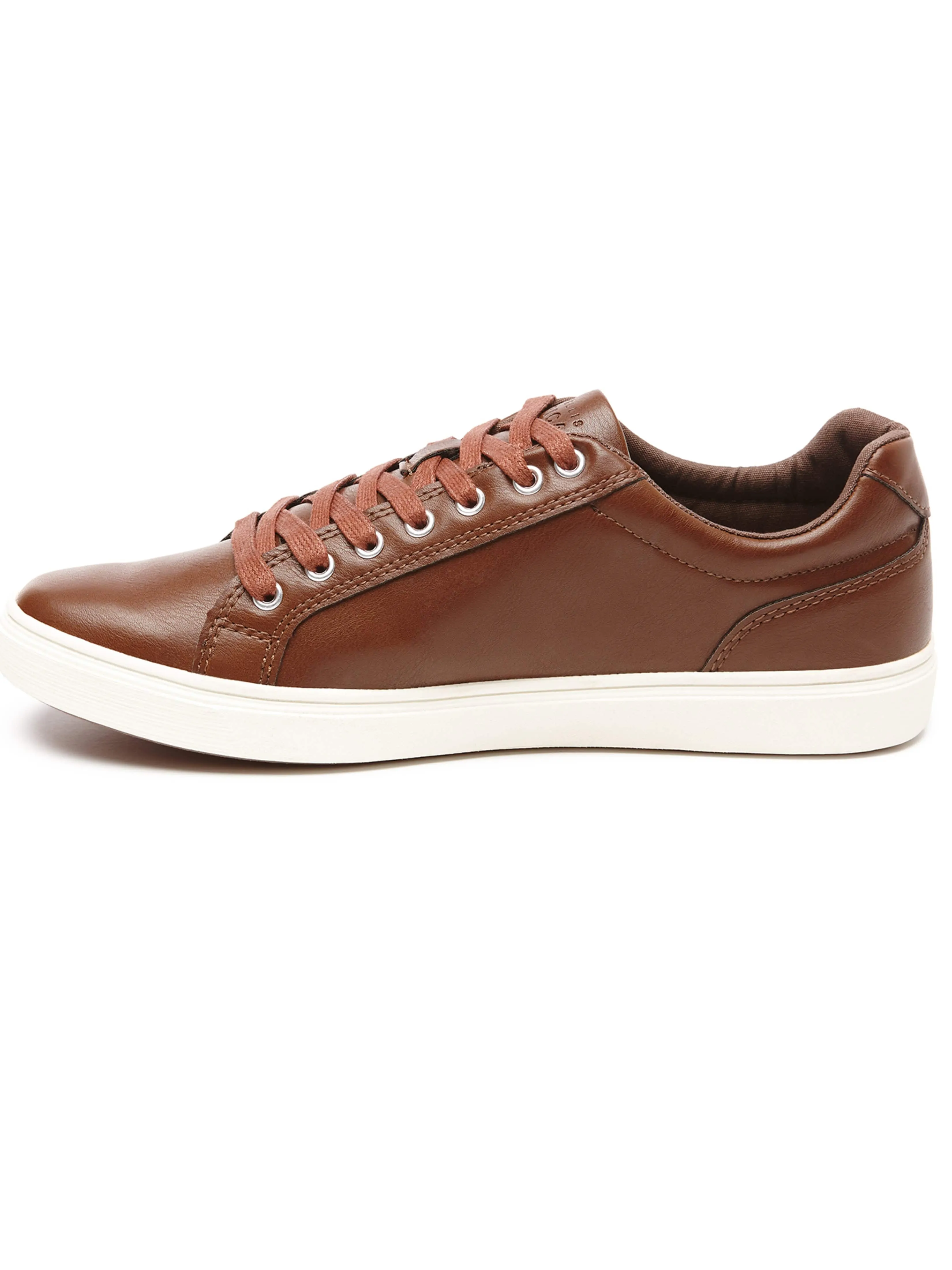 Ventura Sneaker