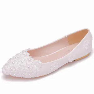 Women's Bridal Stiletto Heel Closed Toe Pumps with Imitation Pearl Applique