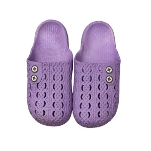 Women's Slipper with 2 button design.