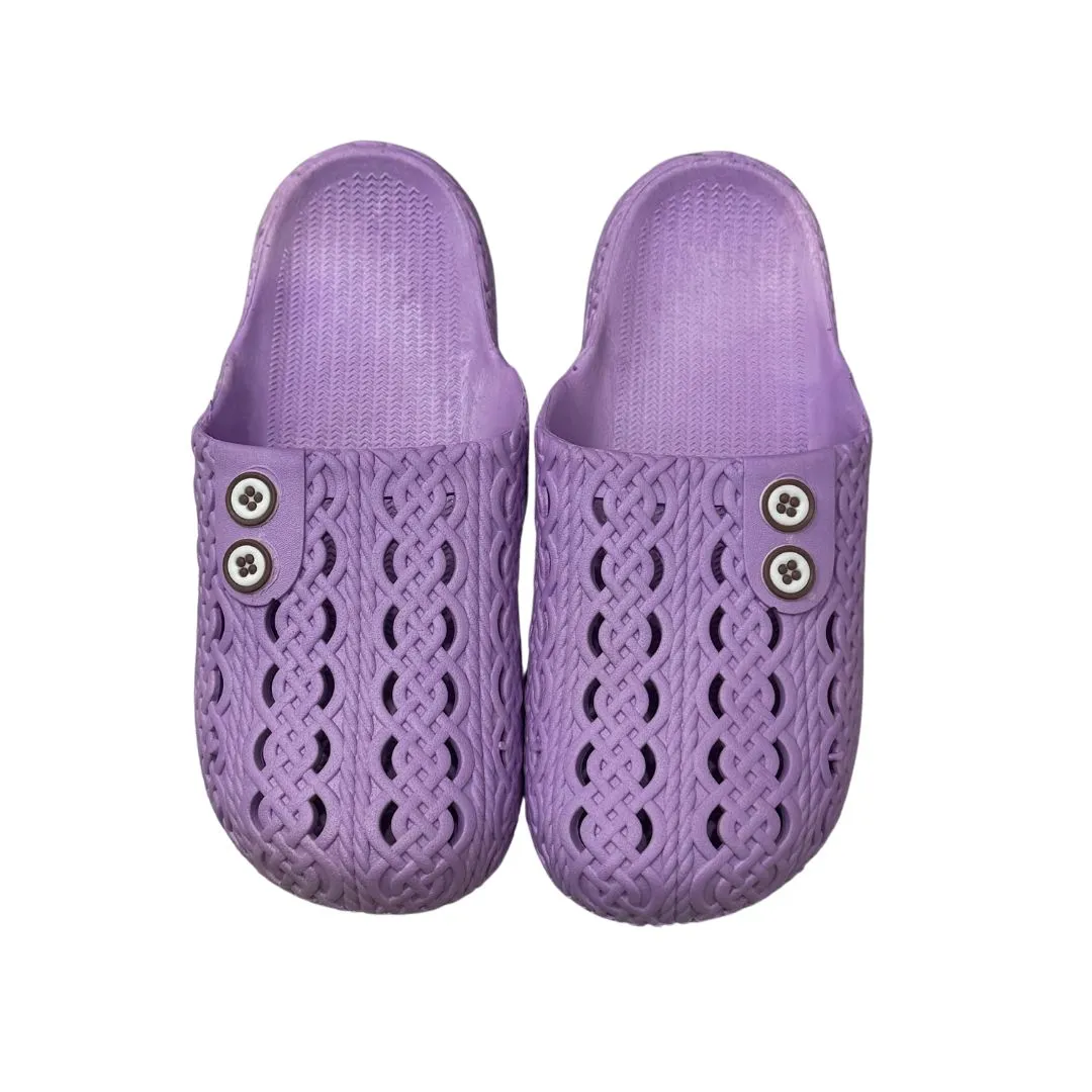Women's Slipper with 2 button design.
